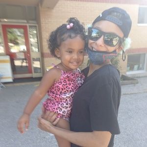 Meet your Posher, Keisha